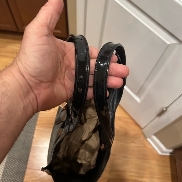 Ted Baker Black Patent Tote With Bow - Picture 10 of 11